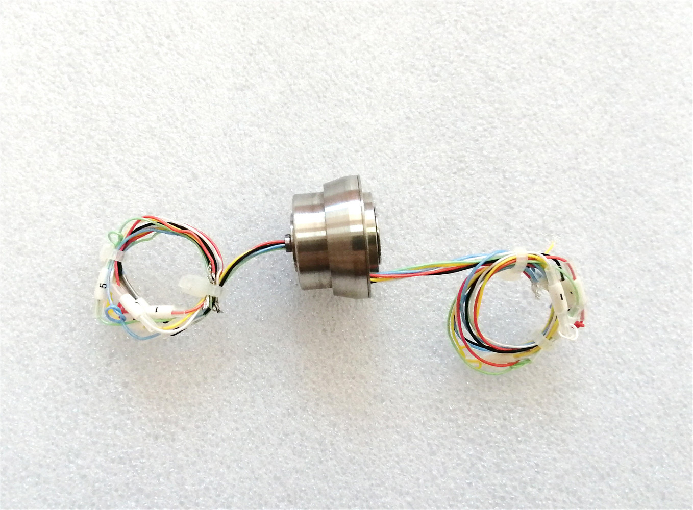 微小型滑环 DHS016-6-1A（21.39g ）
